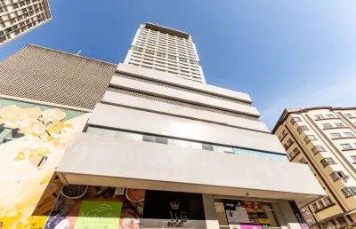 Apartamento com 2 quartos para alugar na avenida vicente machado, 15, centro, curitiba por r$ 2.800