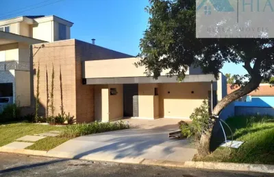 Casa em condomínio fechado com 4 quartos para alugar na calçada vale dos pássaros, 36, parque sinai, santana de parnaíba por r$ 11.800