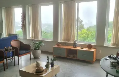 Mirante - sobrado com possibilidade de acomodar a família e os pais