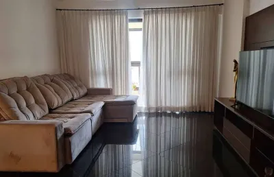 Excelente apartamento em andar alto, com 4 dormitórios no aquarius