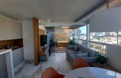 Cobertura três quartos sendo duas suítes, com banheira de hidromassagem à venda no bairro cascatinha por r$ 690.000,00