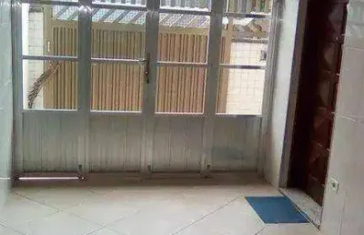 Sobrado com 3 dormitórios à venda, 112 m² por r$ 455.000,00 - centro - são vicente/sp
