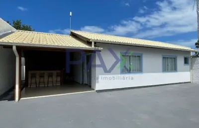 Casa com 3 quartos à venda na rua aderbal ramos da silva, 514, pinheira, palhoça por r$ 480.000