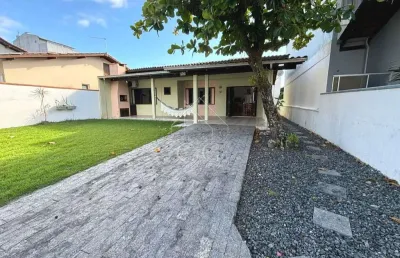 Casa com 3 quartos à venda na rua maceió, balneário enseada, são francisco do sul, 97 m2 por r$ 850.000