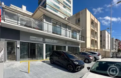 Sala comercial estratégica, no bairro kobrasol, com ampla visibilidade