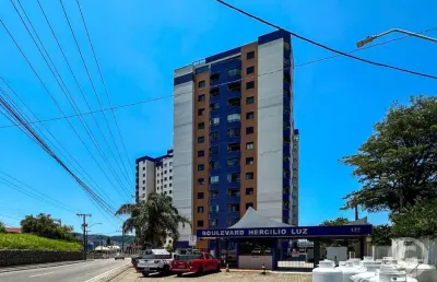 Apartamento com 2 quartos para alugar na Avenida Governador Ivo Silveira, 177, Estreito, Florianópolis