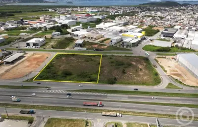 Terreno estratégico para grandes negócios em palhoça