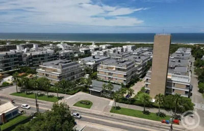 Apartamento com 3 quartos para alugar na Avenida Campeche, 1830, Campeche, Florianópolis