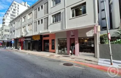 Excelente oportunidade de sala comercial no centro de florianópolis
