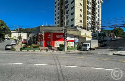 Aluguel de espaço comercial no bairro trindade, florianópolis