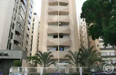 Apartamento semimobiliado no centro de florianópolis