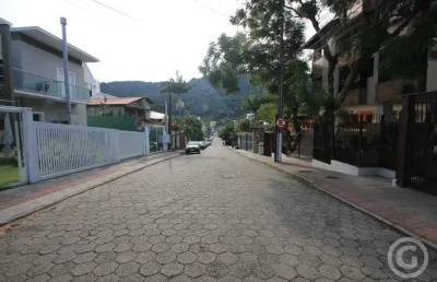 Viva o conforto e a conveniência na lagoa da conceição