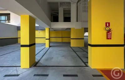 Studio moderno com vaga de garagem no centro de florianópolis