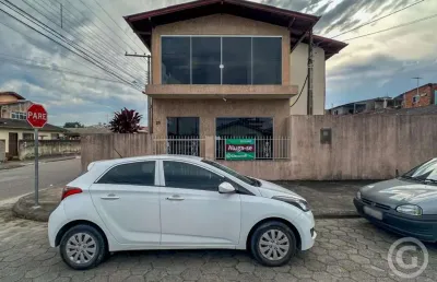 Casa comercial de dois andares em caminho novo para aluguel