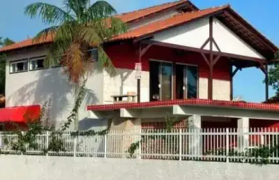 Casa com 3 quartos à venda na Avenida Victor Zimermann, 1026, Itacolomi, Balneário Piçarras