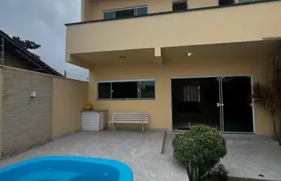 Sobrado mobiliado com piscina e acabamento de alto padrao