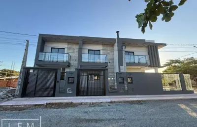 Casa com 2 quartos à venda na Rua Rio Grande Do Sul, 1000, Itacolomi, Balneário Piçarras