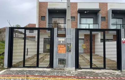Casa com 2 quartos para alugar na Rua 4150 Ayrton Sena, 599, Itacolomi, Balneário Piçarras