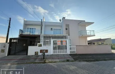 Casa com 2 quartos à venda na Rua Pedro Bencz, 461, Itacolomi, Balneário Piçarras