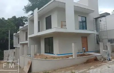 Casa com 3 quartos à venda na Rua Santo Antonio Da Platina, 500, Centro, Balneário Piçarras