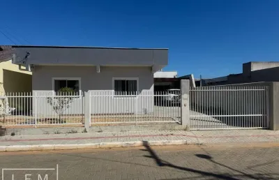Casa com 3 quartos à venda na Rua Rio Grande Do Sul, 1455, Itacolomi, Balneário Piçarras