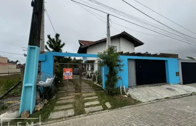 Casa com 3 quartos à venda na Rua Pirabeiraba, 1200, Itacolomi, Balneário Piçarras
