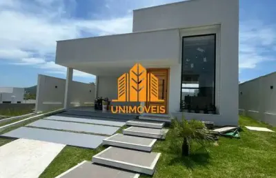Casa em condomínio de alto padrão em são pedro da aldeia