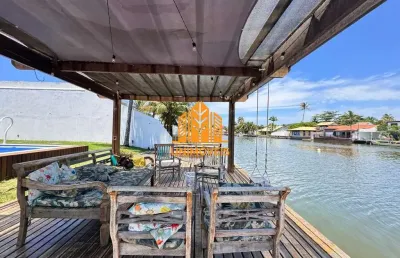 Casa linear com três suítes na ogiva canal navegável 100% em cabo frio
