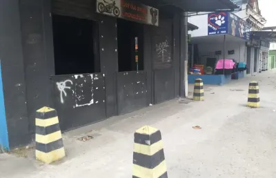 Ponto comercial com 1 sala para alugar na Rua Bernardo de Vasconcelos, 459, Realengo, Rio de Janeiro
