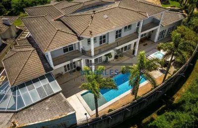 Casa alto padrão linda no resid. 12, 1100m², 4 amplas suítes
