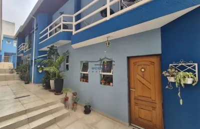 Sobrado em villagio à venda – 02 suítes e 02 vagas amplas - excelente local