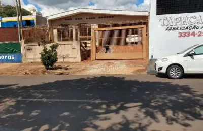 Casa com 4 quartos à venda na avenida theodoro victorelli, --, jardim morumbi, londrina por r$ 450.000