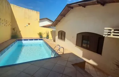 Casa com 3 quartos à venda na rua cabo frio, --, jardim alvorada, londrina por r$ 670.000