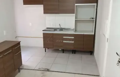 Apartamento com 2 quartos para alugar na rua olympio theodoro, --, gleba esperança, londrina por r$ 1.100