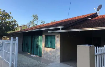 Casa com 2 quartos à venda na goias, 495, armação, penha, 120 m2 por r$ 535.000