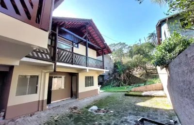 Casa com 6 quartos à venda na suiça, 201, velha central, blumenau, 279 m2 por r$ 560.000