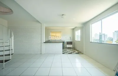 Casa com 3 quartos à venda na rua emílio jurk, 156, água verde, blumenau, 202 m2 por r$ 700.000