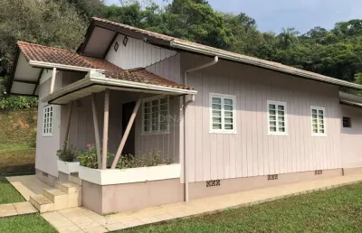 Casa com 4 quartos à venda na rua bernardo reiter, 334, velha central, blumenau, 191 m2 por r$ 900.000