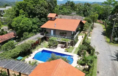 Casa com 4 quartos à venda na rua ferdinando ernesto schadrack, 91, ponta aguda, blumenau, 689 m2 por r$ 5.800.000