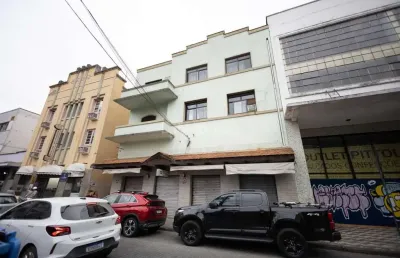 Ponto comercial à venda na rua ângelo dias, 57, centro, blumenau por r$ 4.500.000