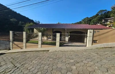 Casa com 2 quartos à venda na rua antônio hank, 65, valparaíso, blumenau, 96 m2 por r$ 490.000