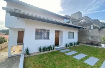 Casa com 3 quartos à venda na rua adécio gonçalves, 168, velha, blumenau, 212 m2 por r$ 1.476.600