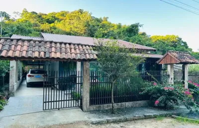 Casa com 3 quartos à venda na rua gregório peron, 82, testo salto, blumenau, 211 m2 por r$ 650.000