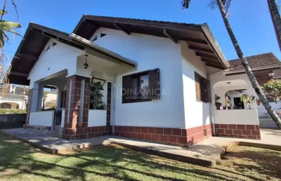 Casa comercial com 2 salas à venda na rua frederico jansen, 106, do salto, blumenau, 397 m2 por r$ 1.250.000