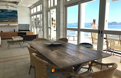 Casa em condomínio fechado com 4 quartos à venda na Avenida Miguel Estefno, Loteamento João Batista Julião, Guarujá