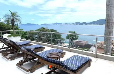 Casa em condomínio fechado com 7 quartos à venda na Avenida Miguel Estefno, Loteamento João Batista Julião, Guarujá