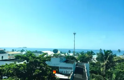 Apartamento com 3 quartos à venda na Rua Santa Rosa, Enseada, Guarujá