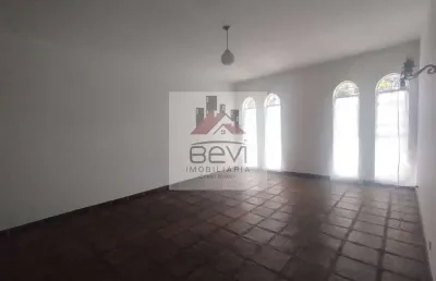 Casa com 4 quartos para alugar no São Dimas, Piracicaba 