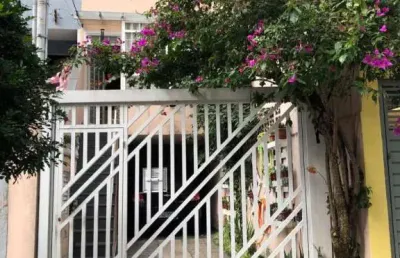 Sobrado a venda com 2 quartos, 2 banheiros por r$ 860.000