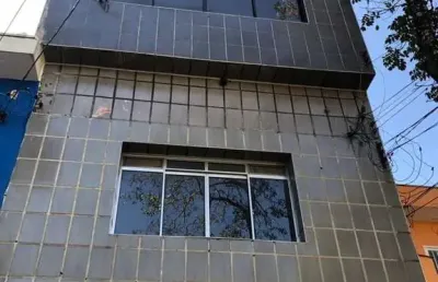 Casa comercial ou residencial com 8 salas e 8 banheiros na saúde.